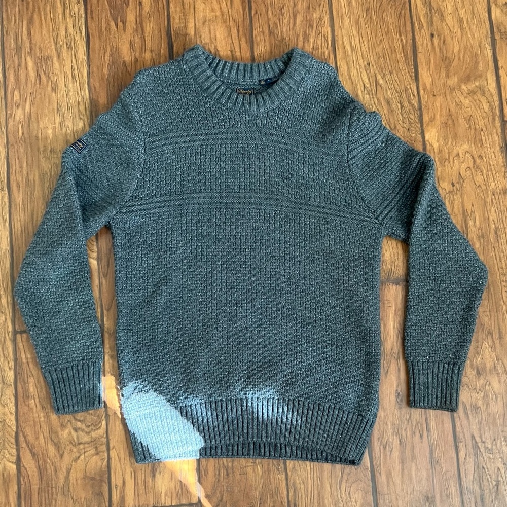 Large Gray Wool Superdry Sweater